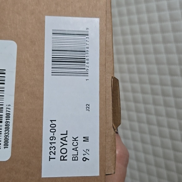 Trotters royal perforated loafers 9.5 - Picture 7 of 7